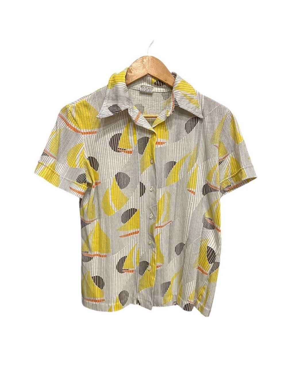 Vintage 60s 70s Catalina Women’s Abstract Sailboat Geometric Shirt